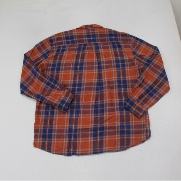 St. John Bay Men Blue Red Plaid Flannel Classic Fit Casual Size Large - Picture 8 of 9